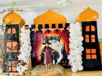 Lạc trong xứ sở Halloween đầy màu sắc của Hoa Trạng Nguyên